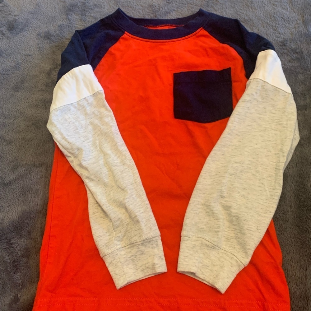 Carter's Red and Blue Long Sleeve Tee Size 6 Pocket